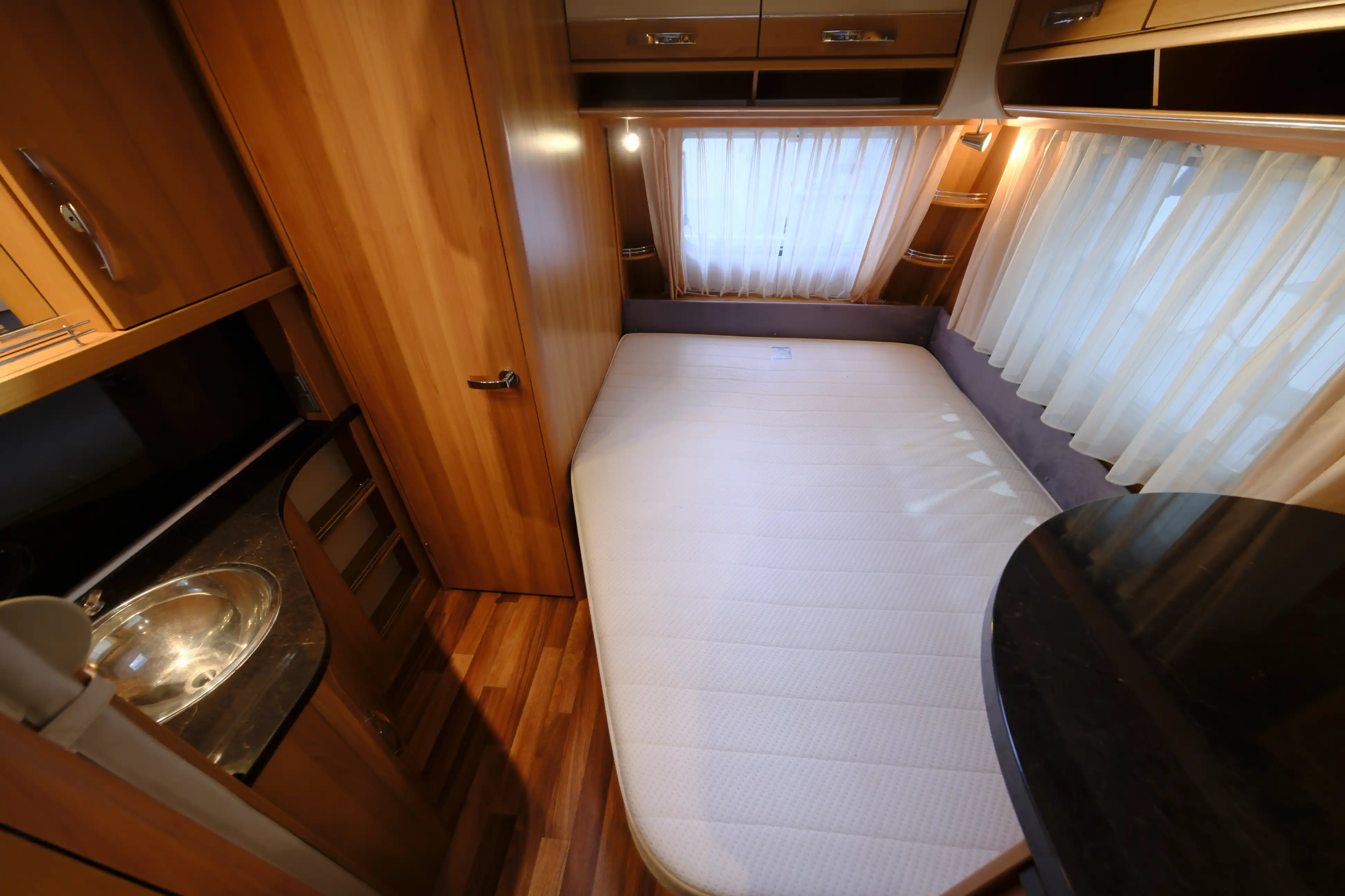 HYMER-ERIBA Nova 435 HN 